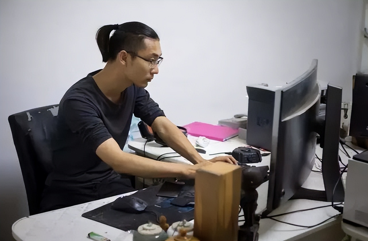 90后小伙上亿做内衣,90后小伙把内衣卖到全球