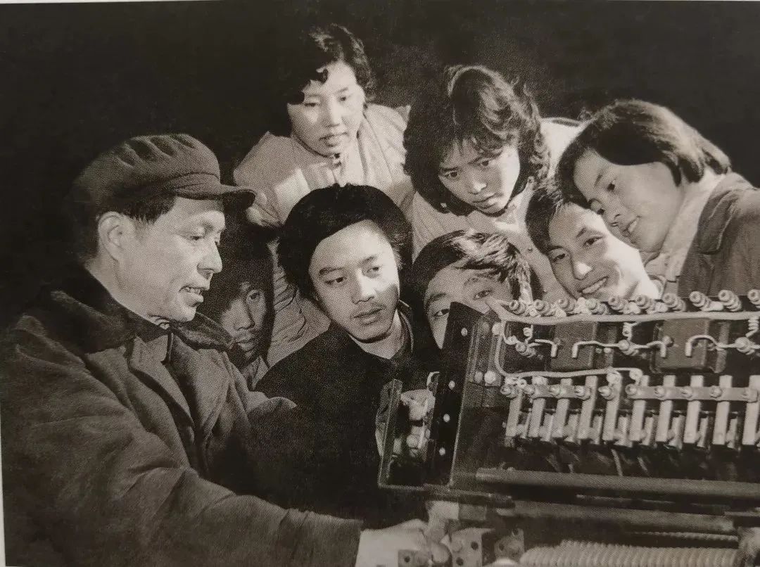 成都公交进化史,成都公交的发展史简介