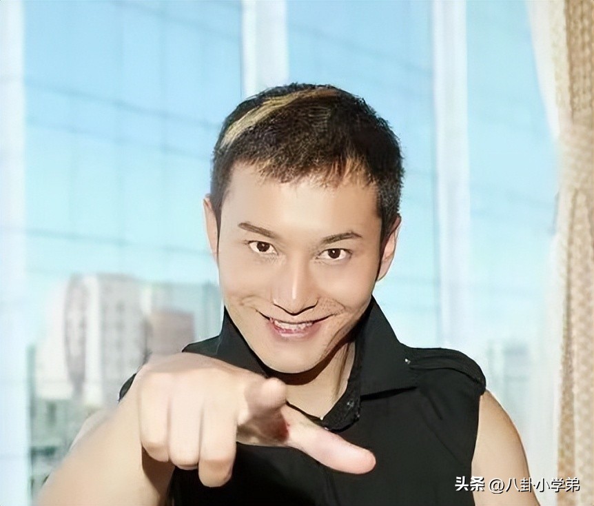 谢霆锋的手，黄晓明的脚，赵丽颖的血栓，让多少“流量明星”脸红