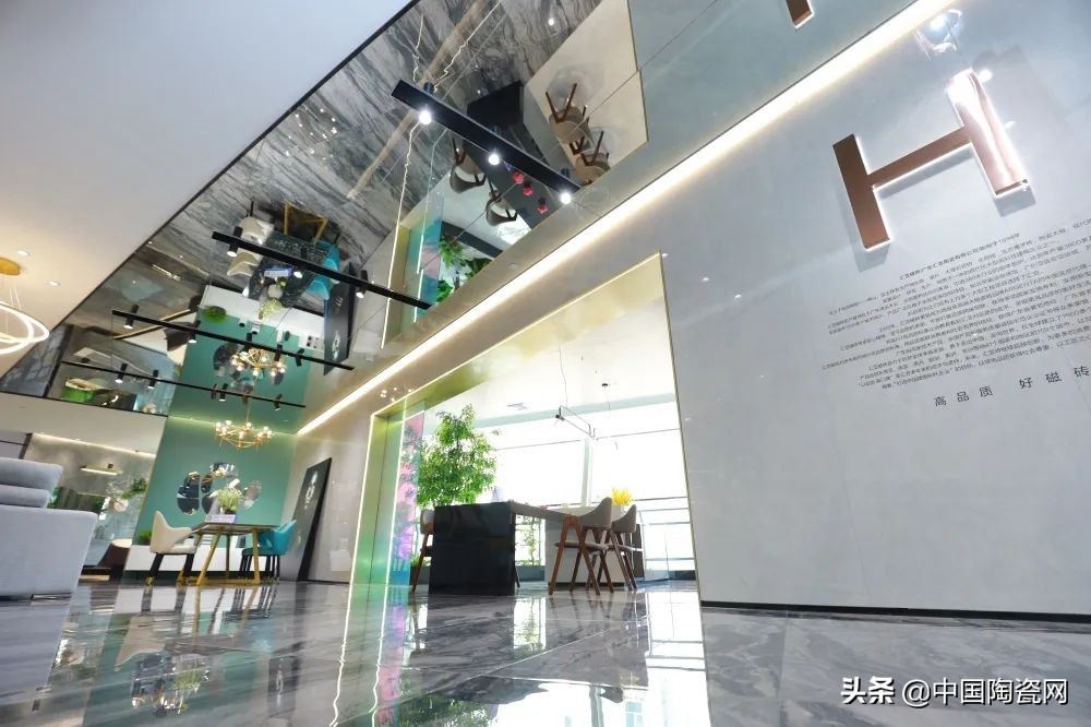 竞争洪流中，看汇亚磁砖如何蓄力发展新势能