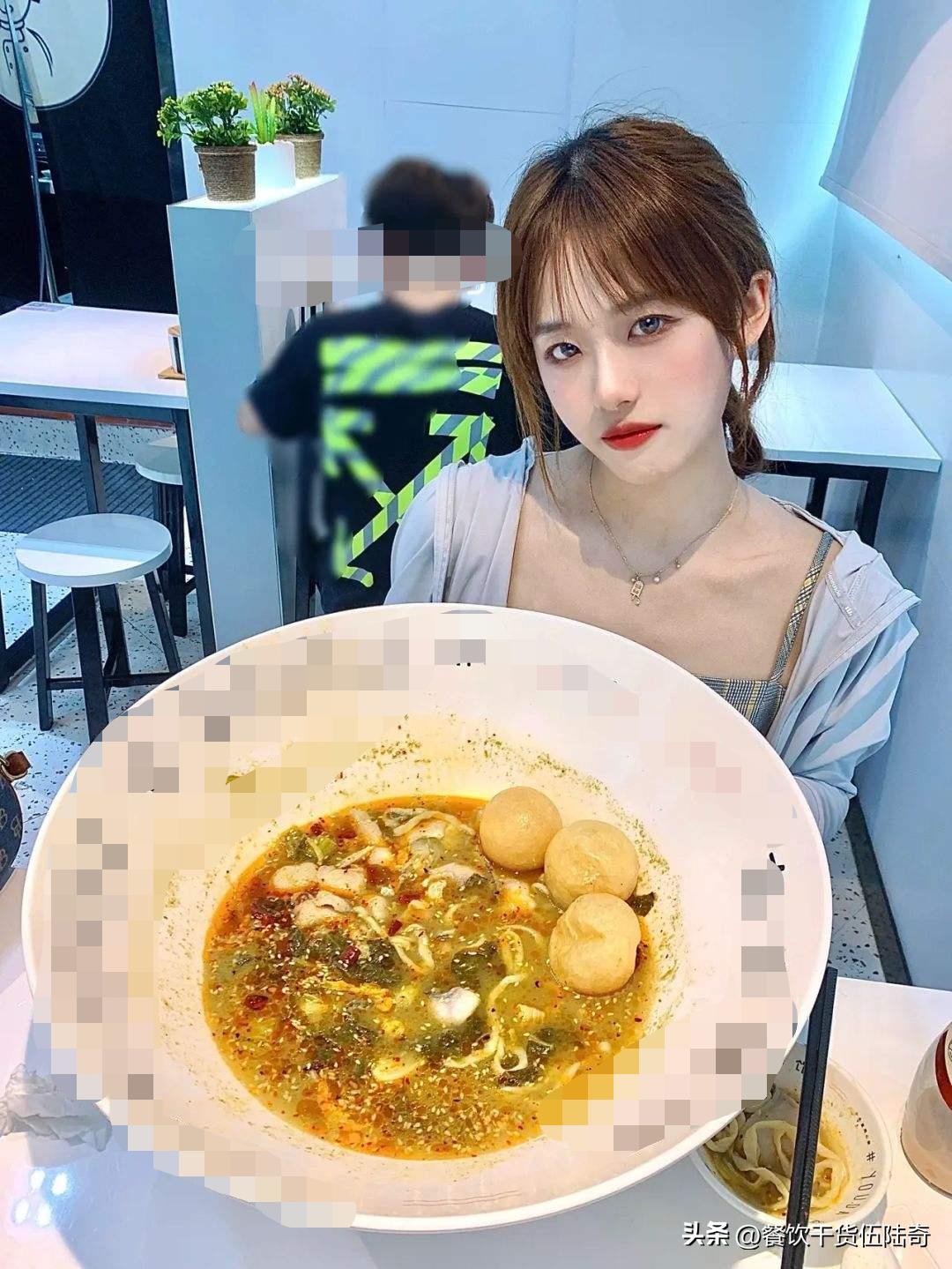 开个餐饮店亏钱吗,开个面馆到底赚不赚钱