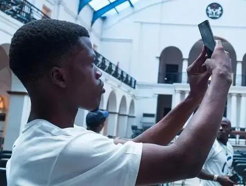 有没有外国人来中国代购？