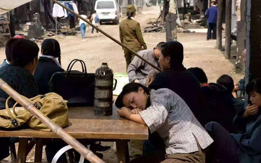 横店群演生活真实写照,实拍横店群演现状