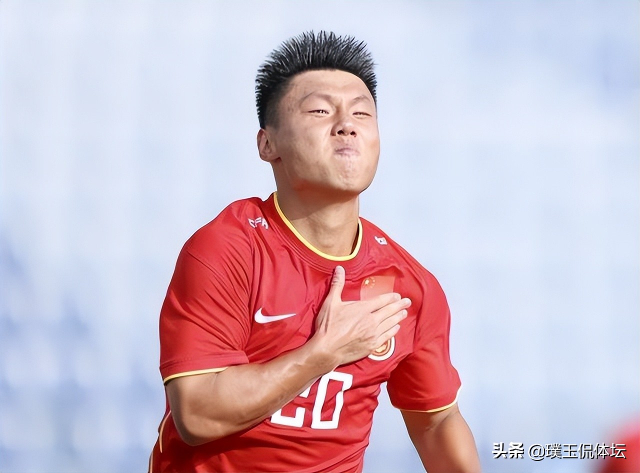 一战成名！超级新星上演大四喜，9岁曾练短跑，名嘴董路发文力挺