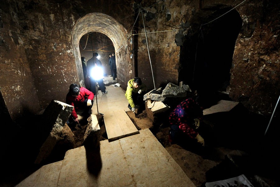 曹操墓出土后的图片,曹操墓出土尸骨还原曹操形象