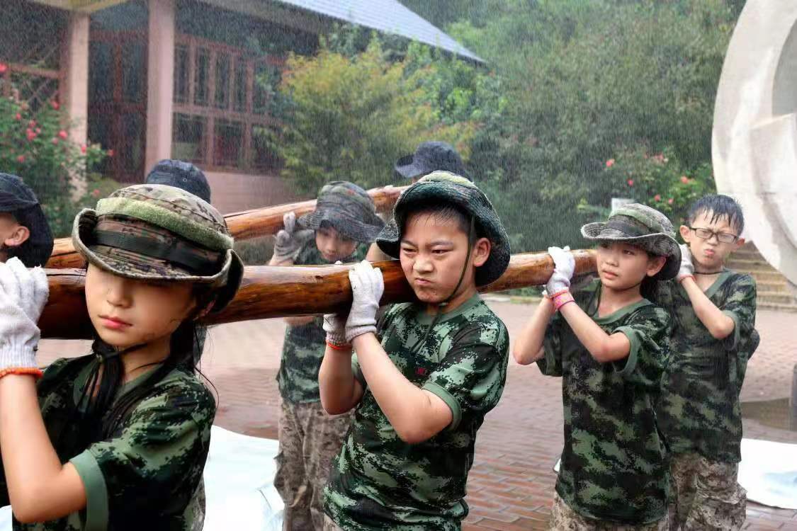 济南药山公园夏令营,济南暑假夏令营21天全封闭活动