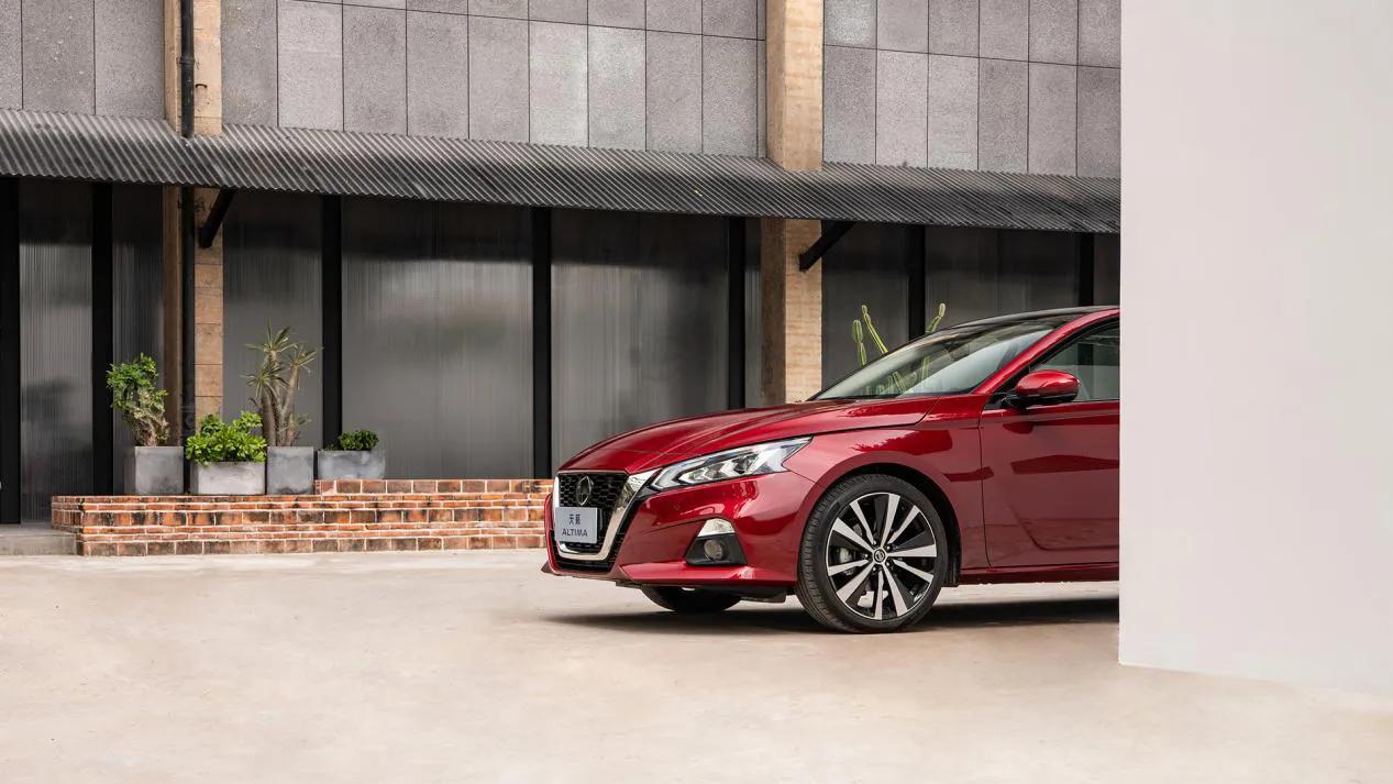 第七代天籁的优点和缺点,第七代天籁详细说明