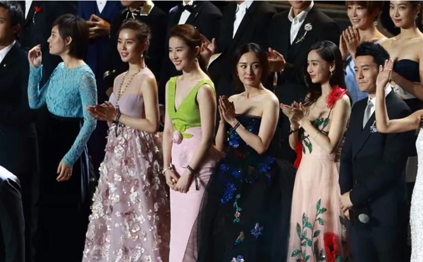 服装品牌宣传方式有哪些,品牌传播推广策略