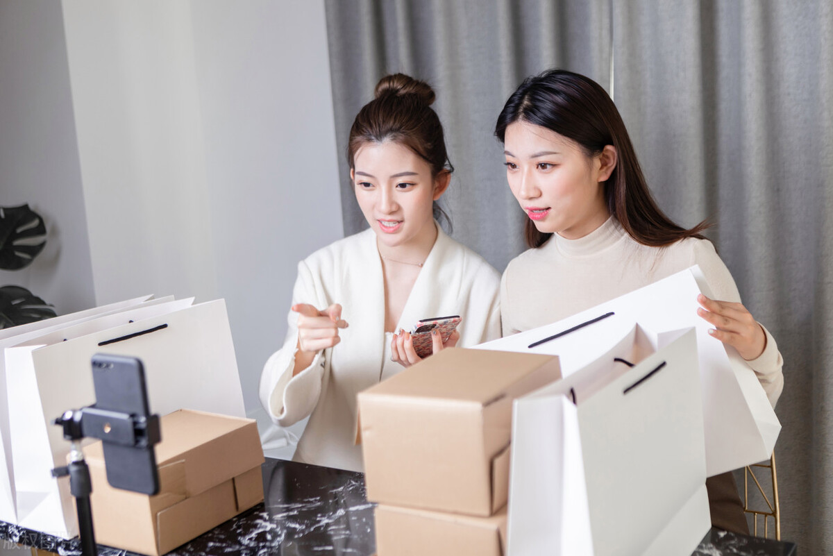 直播带货只是昙花一现，中国真正的赚钱机会出现，比房地产还暴利