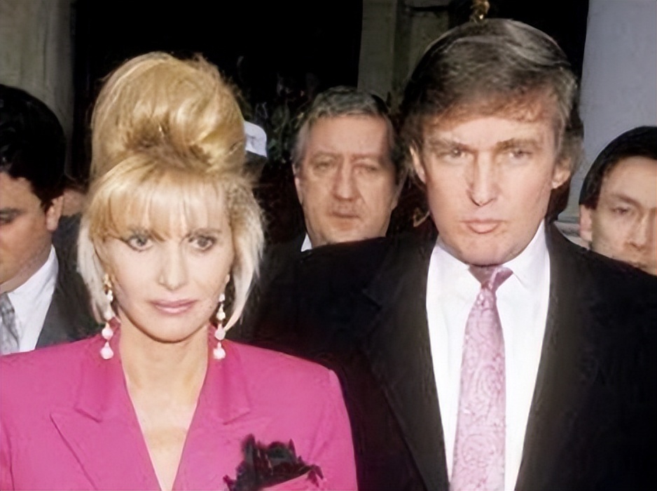 特朗普的风流：大胆吃起窝边草，*腥偷**泰森前妻，被拳王堵在办公室