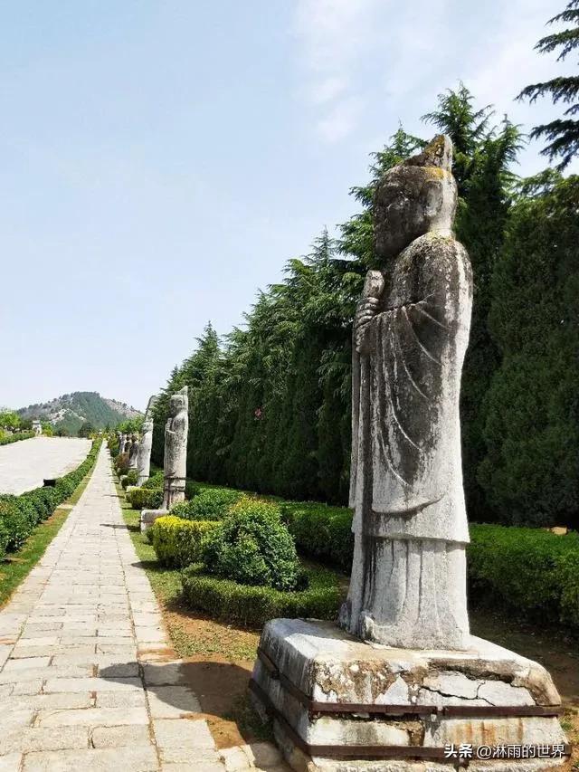 乾陵无字碑咸阳市,乾陵无字碑解说