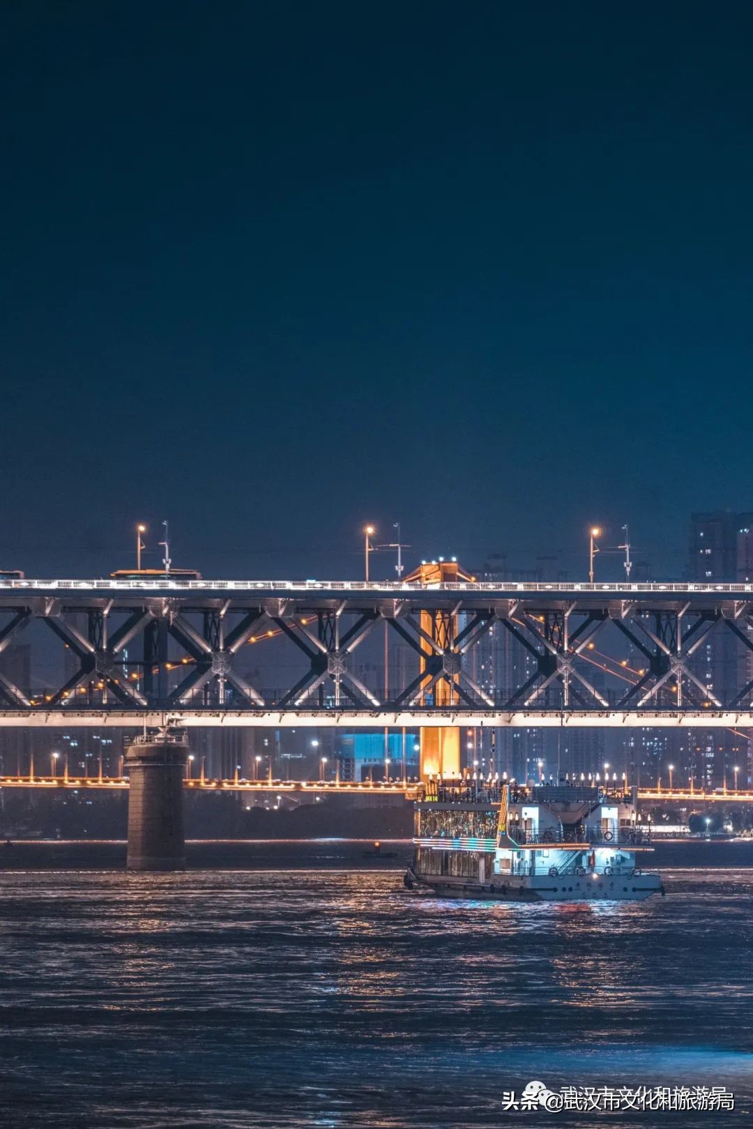 武汉值得玩的地方排名,武汉必吃榜top1