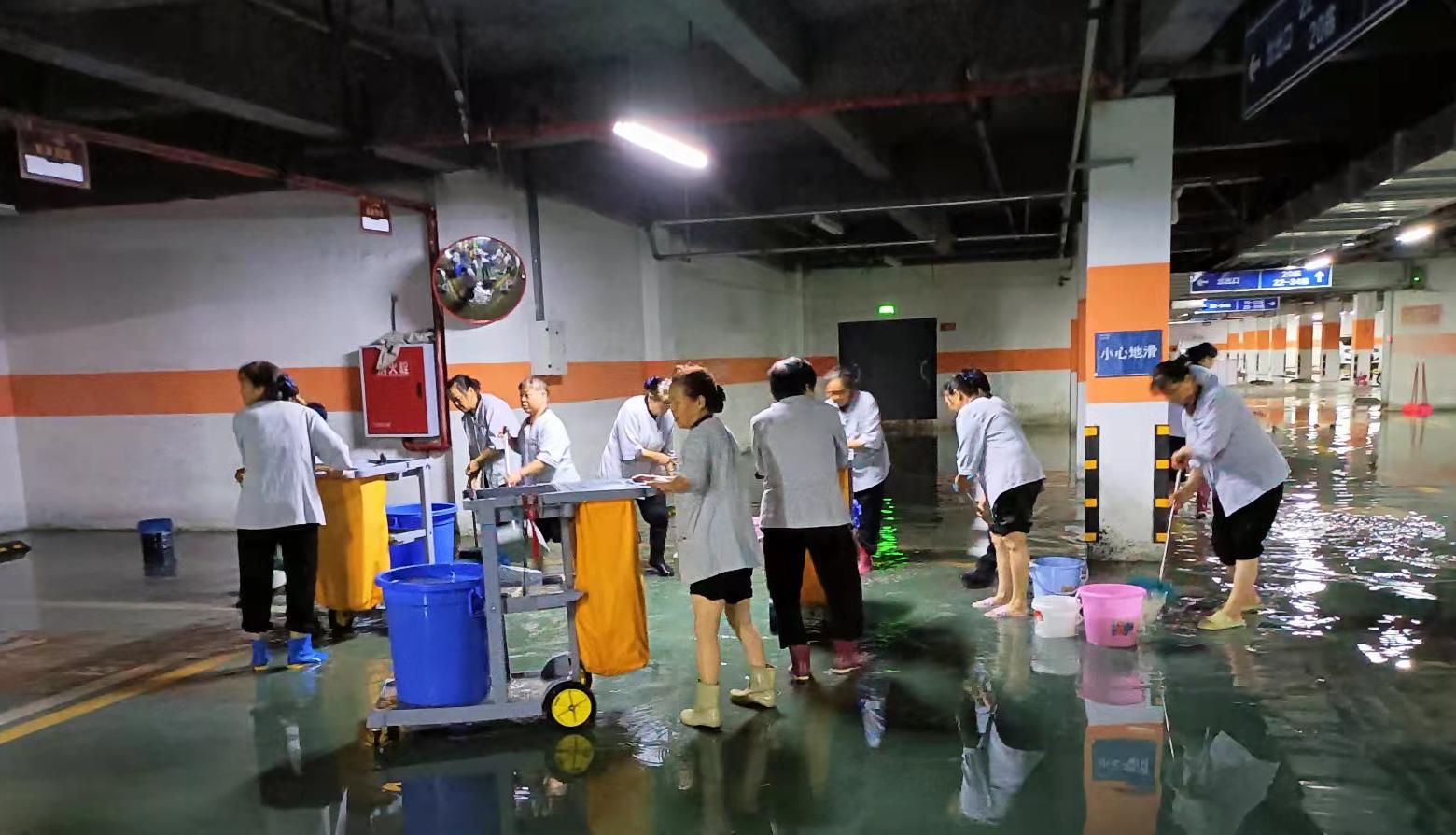 物业大风暴雨安全风险预案,物业公司防台风防汛工作开展情况