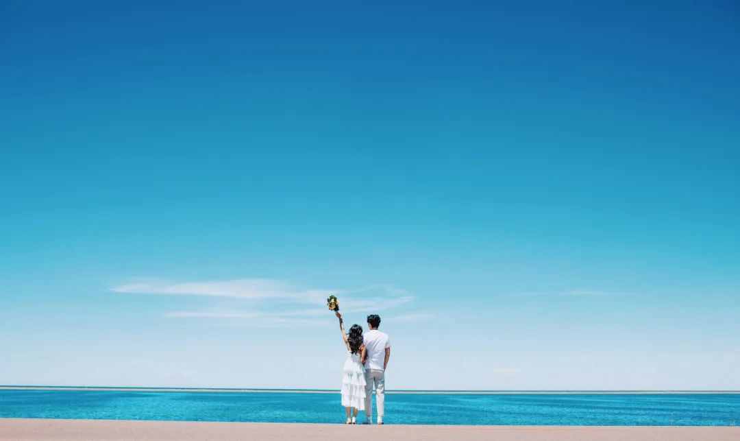 娶个傻的老婆好还是聪明好,娶个爱你的傻老婆还是单身好