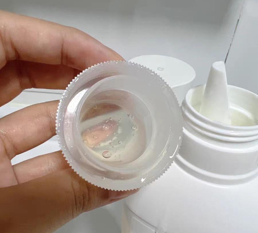 戴可思和贝亲洗衣液哪个好用,宝宝洗衣液测评真实推荐无荧光剂