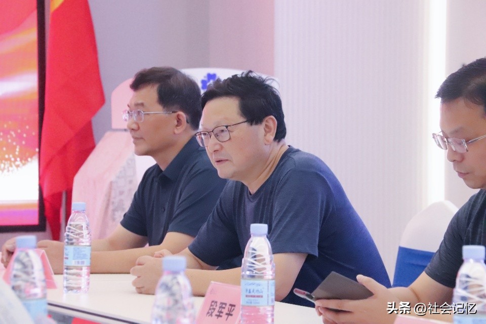 医院领导莅临我院交流指导,宜春康贝口腔正畸