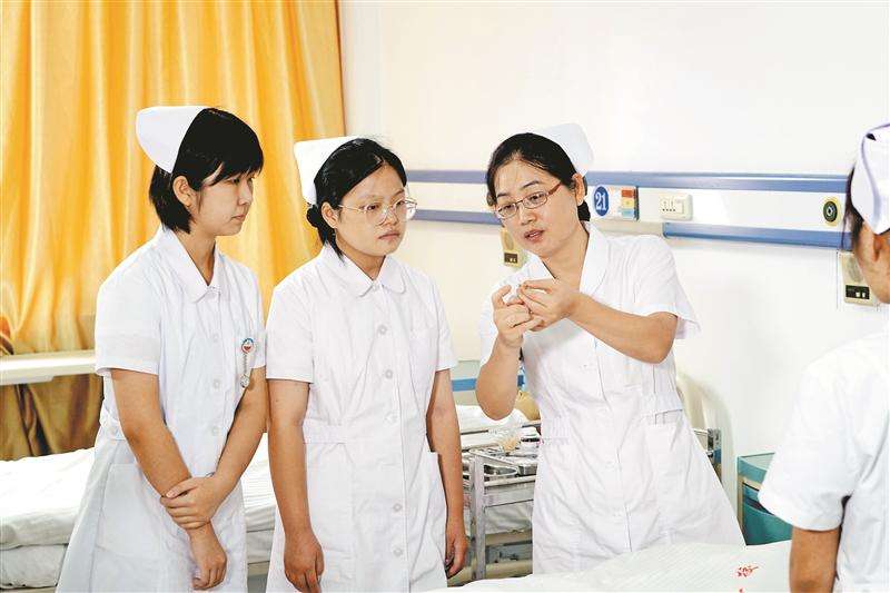 温州护士学校官网招生,温州护士学校温州医学院