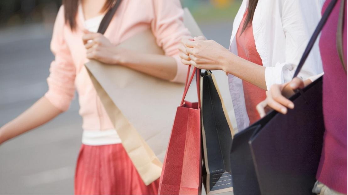 中国旧衣在非洲遭疯抢！日产600万件，旧衣回收或带动千万产业？