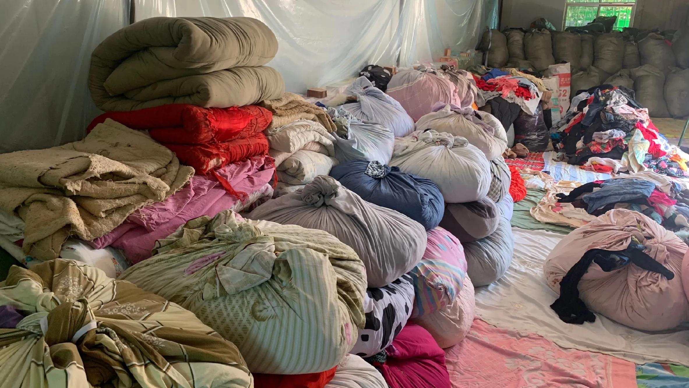 我辞去保安高薪工作，做旧衣回收一年亏损15万，如今欲哭无泪