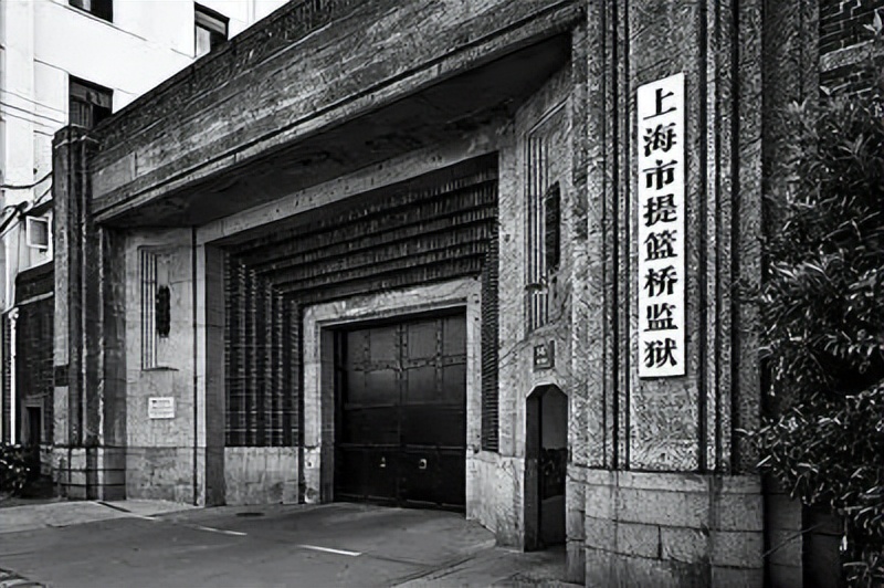 1949年毛主席密令罗瑞卿查案，罗心有顾虑，毛主席：天塌了我顶着