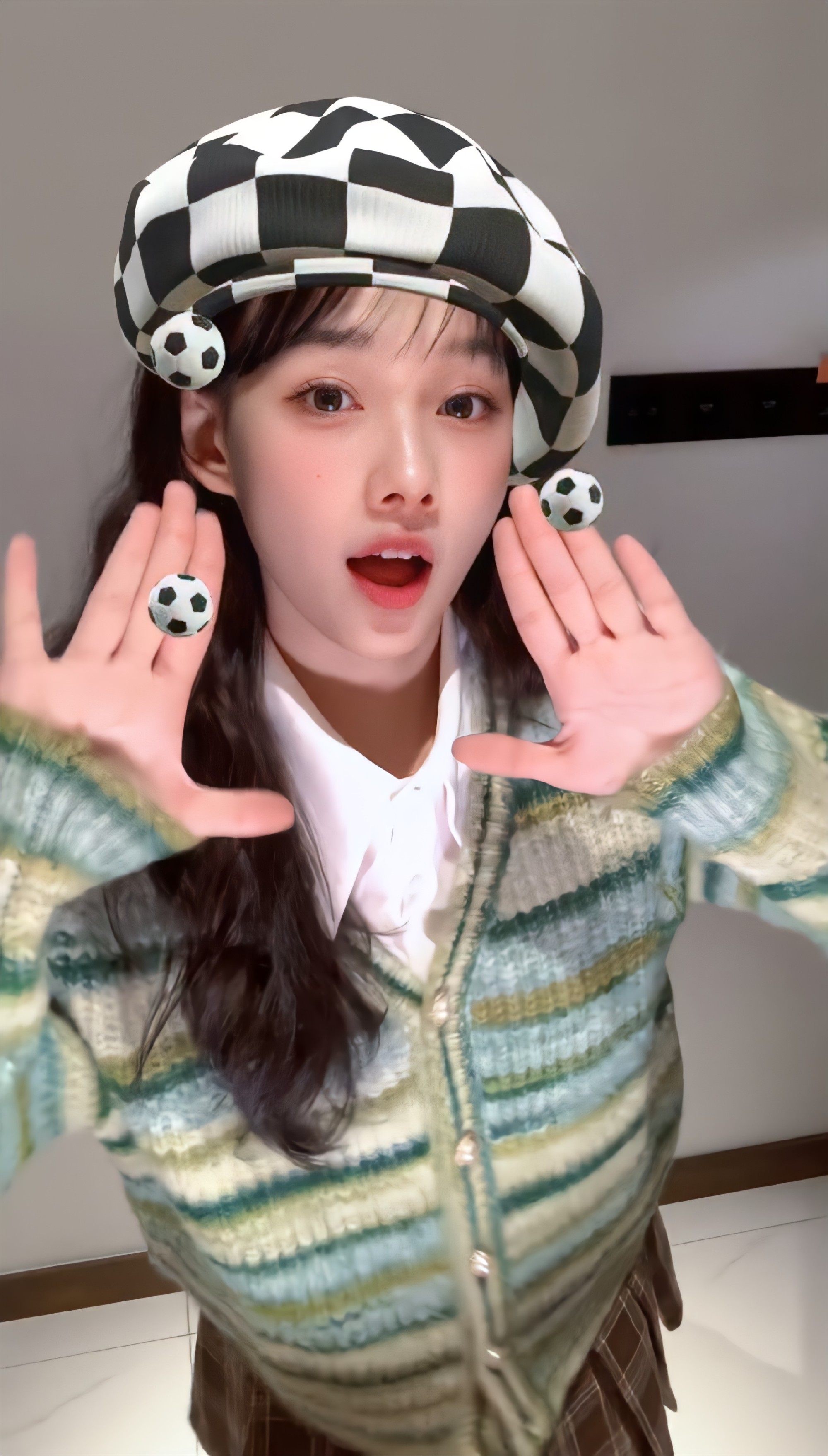 足球宝贝美女明星,女明星足球宝贝最火视频