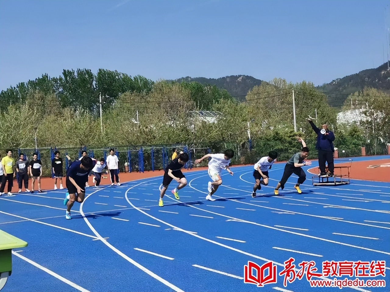 青岛六十八中校园,青岛六十八中在哪个地方