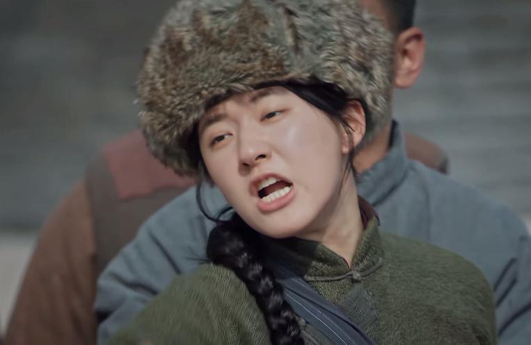 好家伙！赵露思《胡同》差评不断，观众的差评理由出奇一致