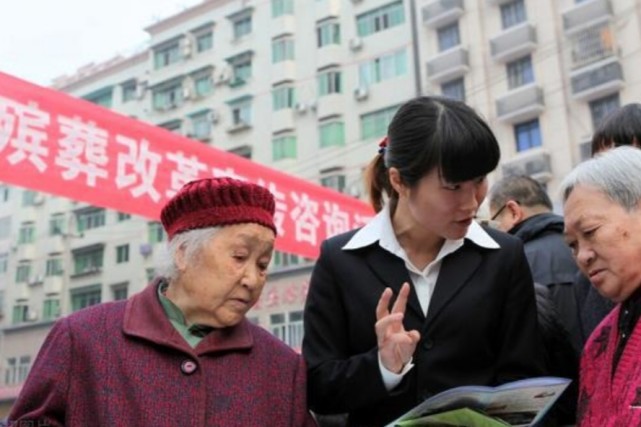 坟墓土葬法有几种,农村丧葬改革最新方法