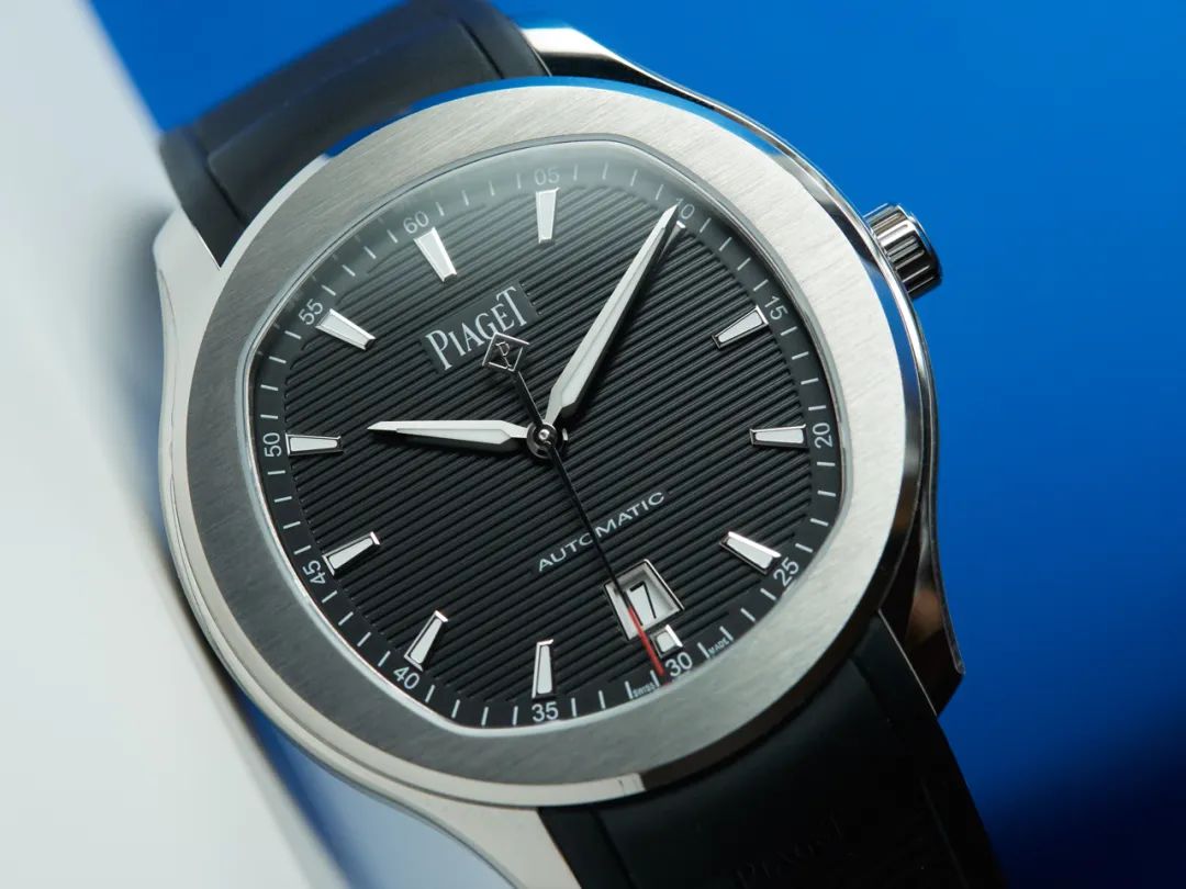 高定位无热炒，这个运动正装通吃的系列可谓样样能打