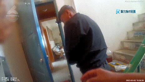 锁眼屡次塞牙签监控还原真相,有人在你家锁眼插牙签怎么办