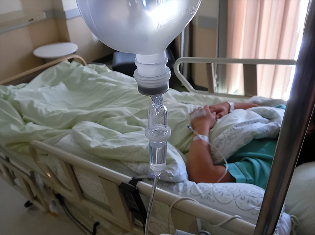 子宫腺肌症对女性的危害,为什么有子宫腺肌症的女性绝经晚