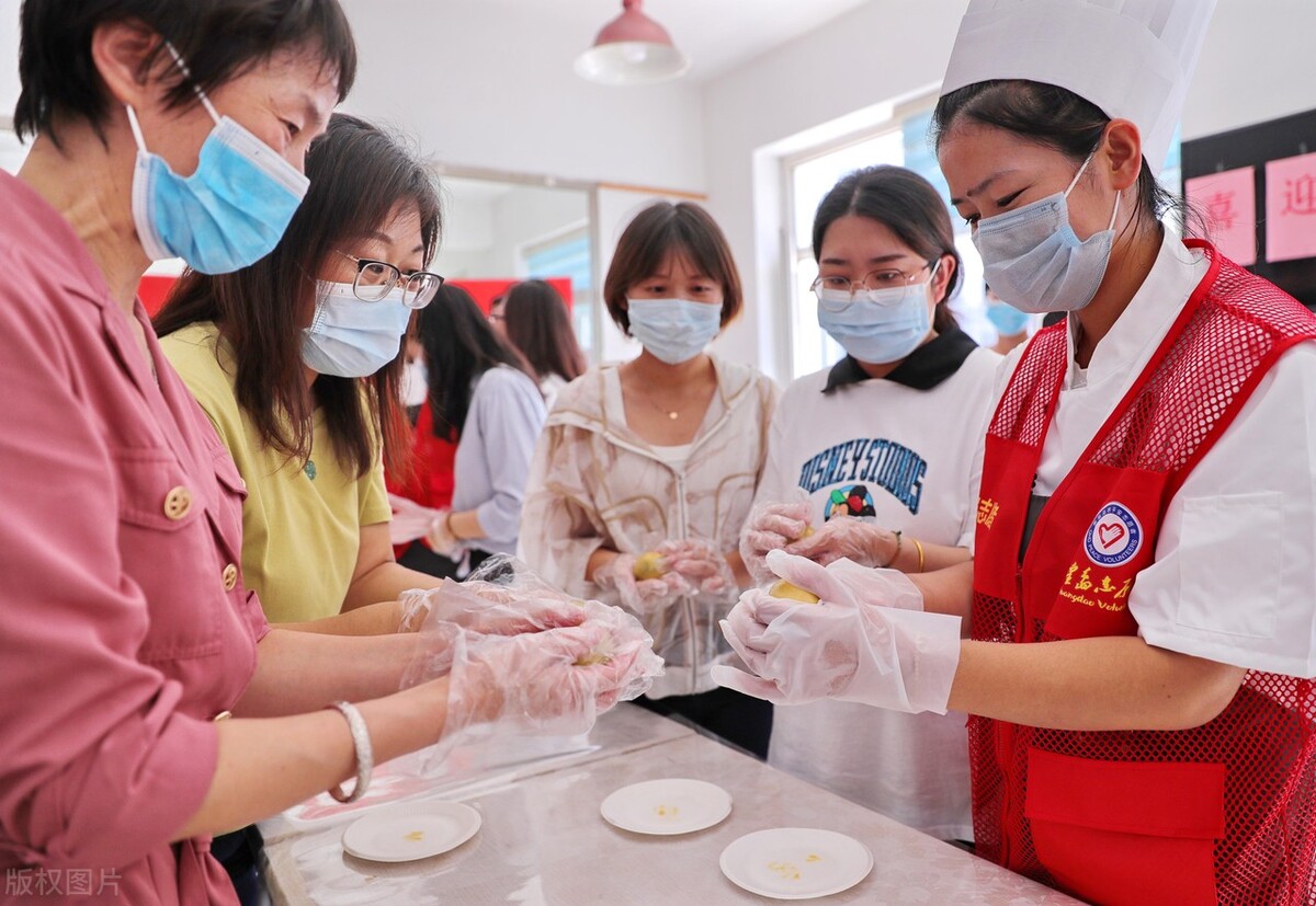 预售商品迟迟未发货，消费者如何能够避免踩到预售的坑，不仅仅需要消费者的“火眼金睛”，更需要共同努力