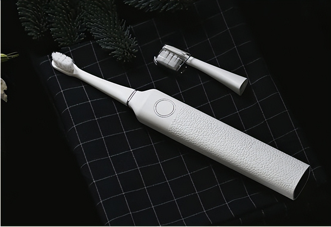 usmile电动牙刷和小米t700哪个好,philipssonicare电动牙刷