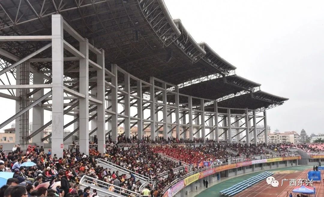 东兴对越南足球赛直播回放,东兴越南芒街元宵足球友谊赛