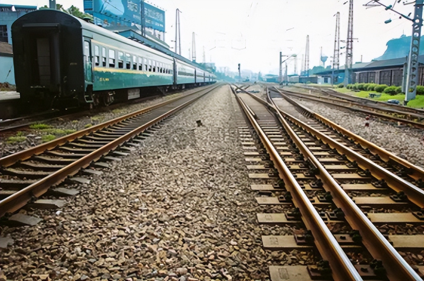 入殓师为什么不能触碰亲人的尸体,人死后必须要用入殓师吗