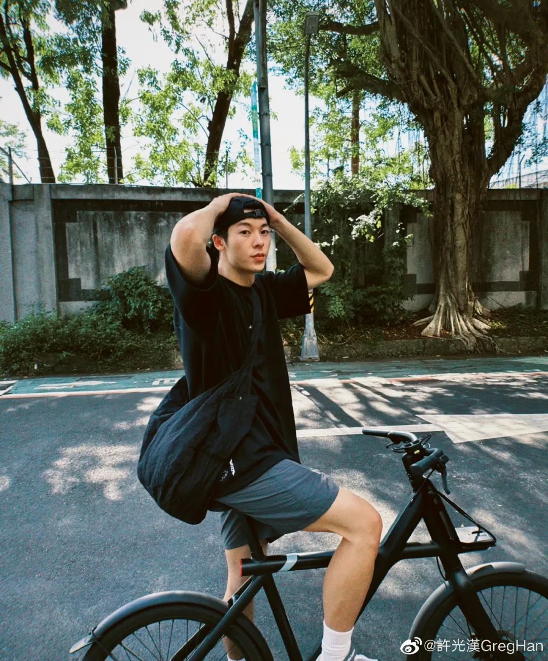 行走的荷尔蒙许光汉完整版,行走的荷尔蒙许光汉现状