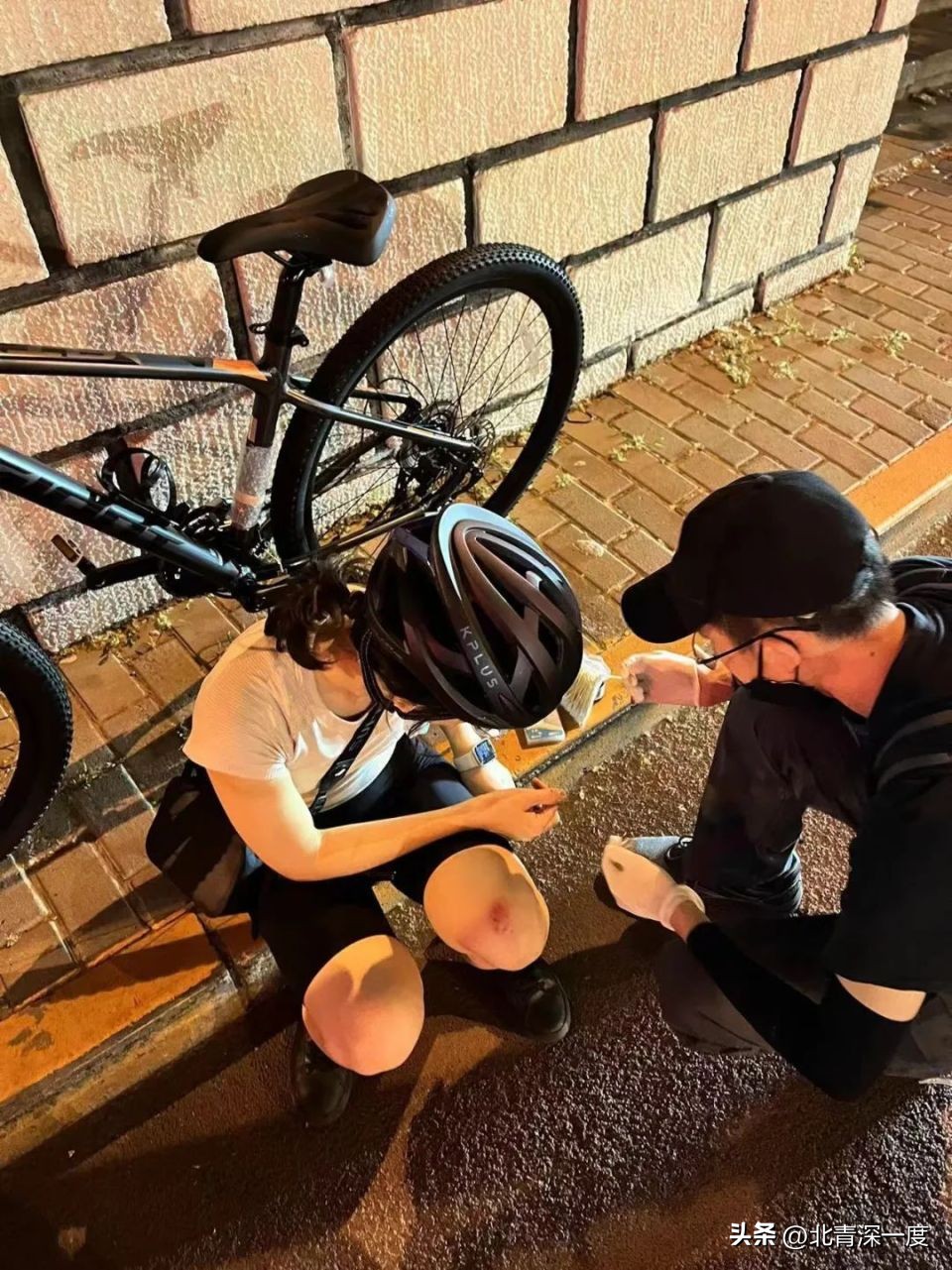 “摔了”，骑行潮流的背面