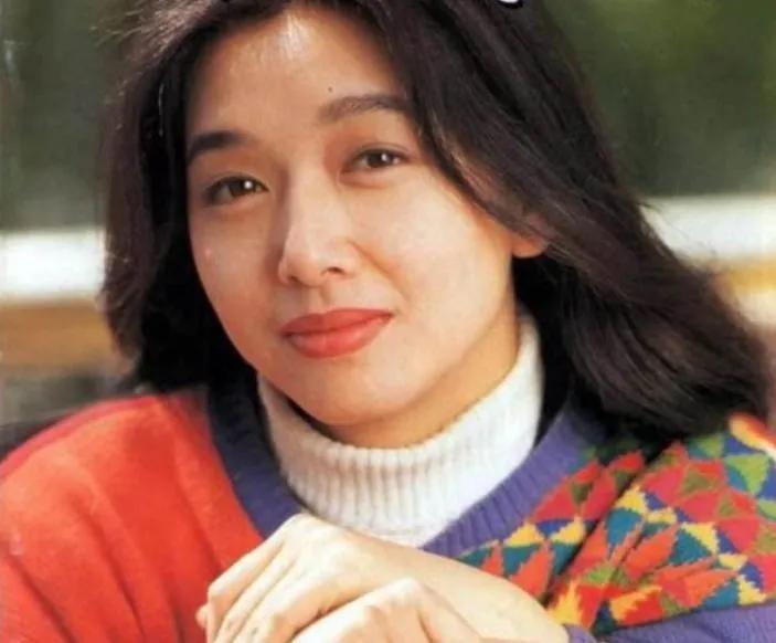 演员江珊：与高曙光从前夫变朋友，54岁再婚获幸福