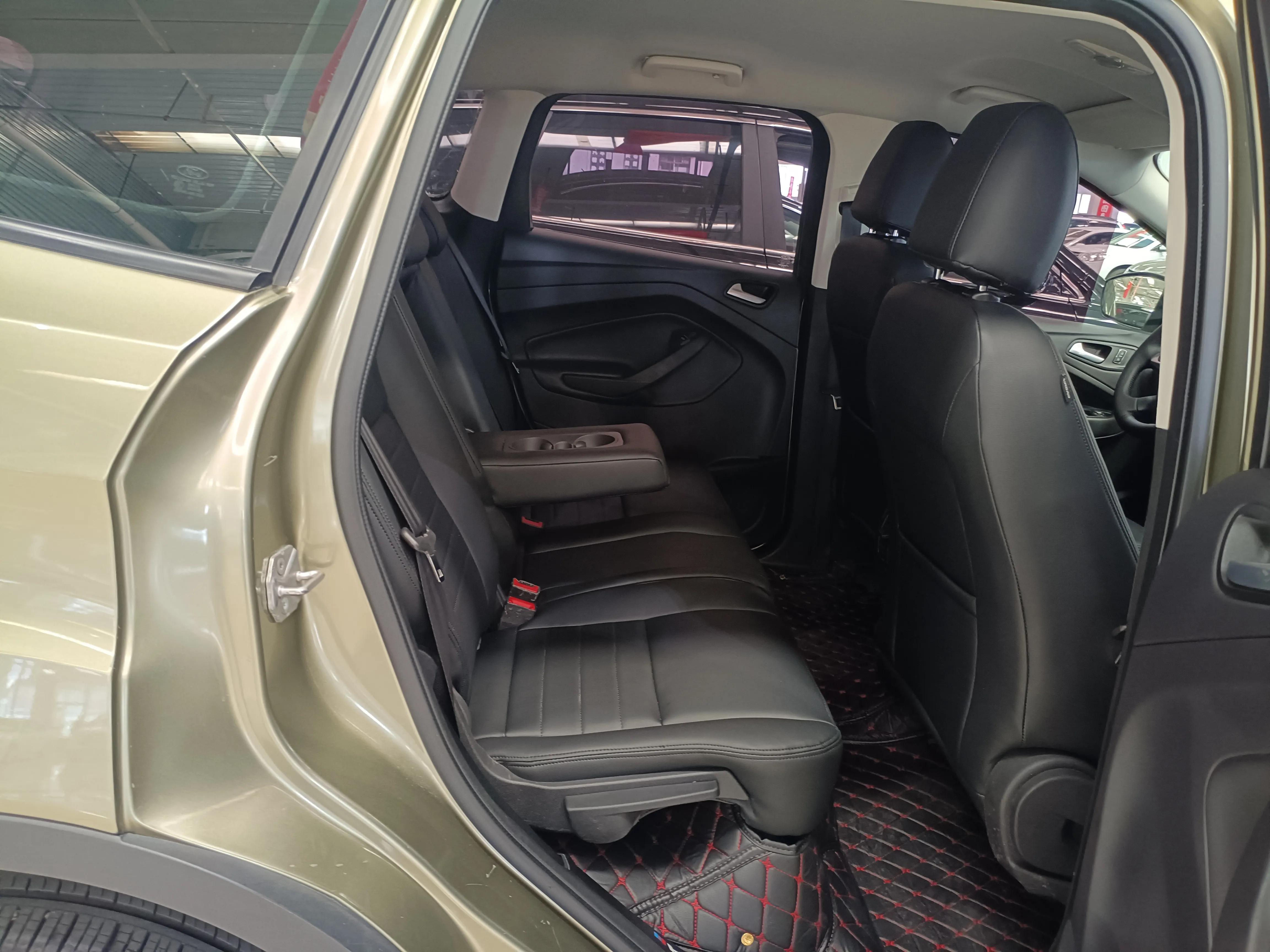 15年福特翼虎口碑,15年福特翼虎2.0t保养灯复位