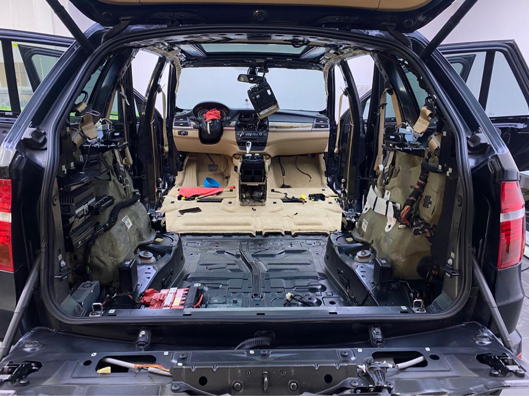 翻新整备一台老x5,翻新08年x5