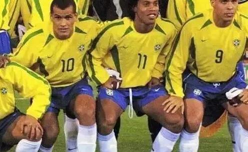 足球精灵小罗,足球精灵小罗拿过的奖杯