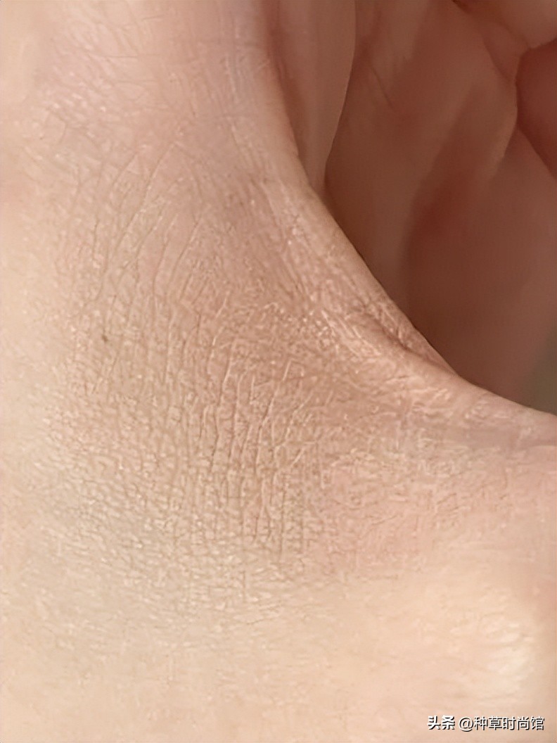 遮瑕推荐真实测评不暗沉不卡粉,遮痘用什么遮瑕原相机测评