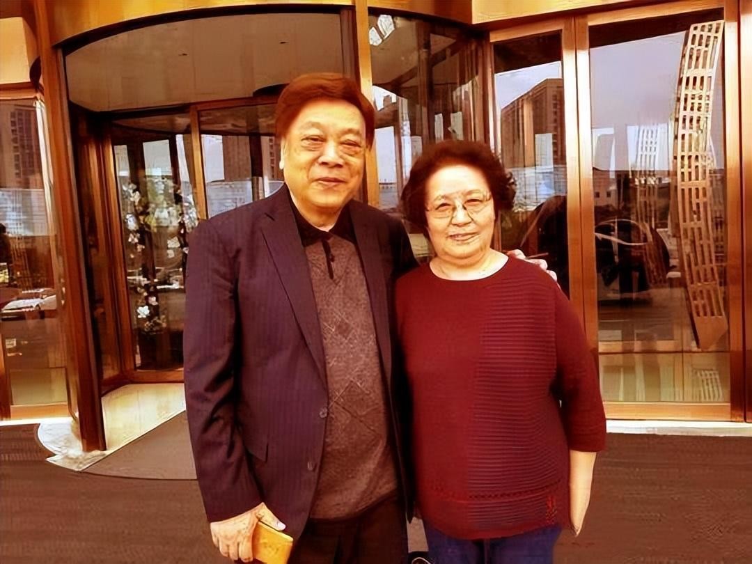 赵忠祥死后遗产留给谁,赵忠祥为何遗产全部留给一个人