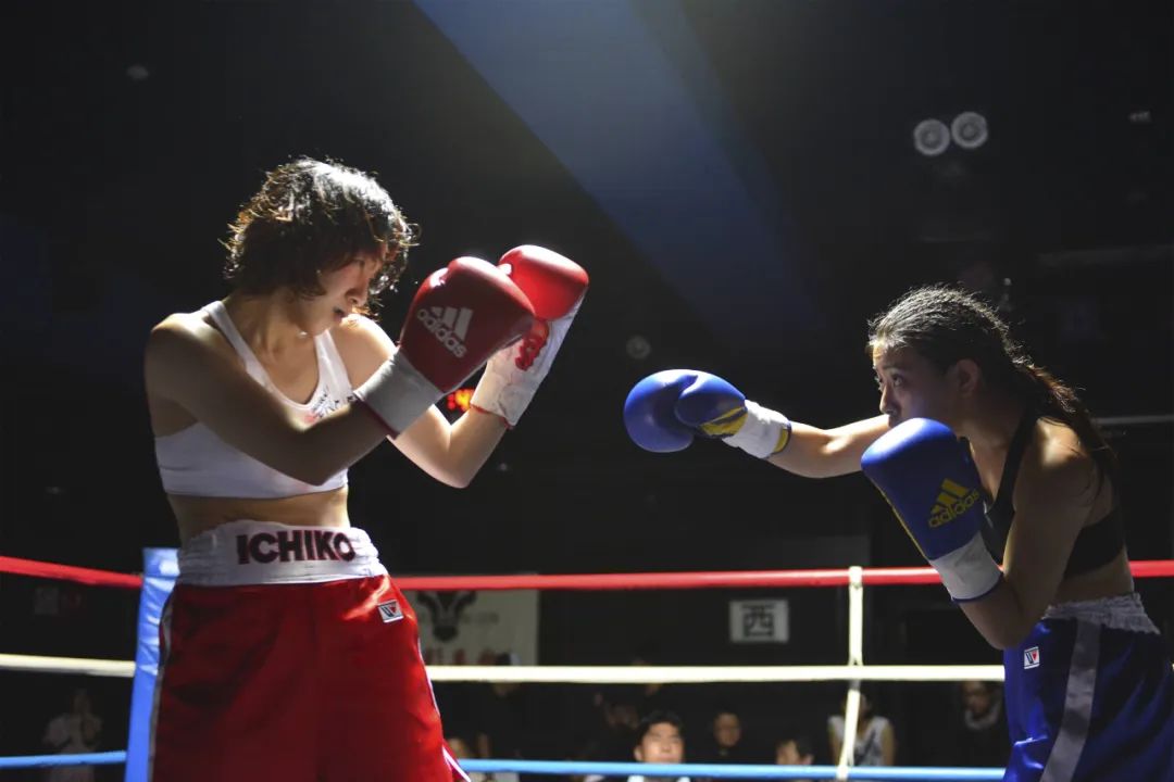 被骂得最丑的星二代,丑到路人认不出的女明星