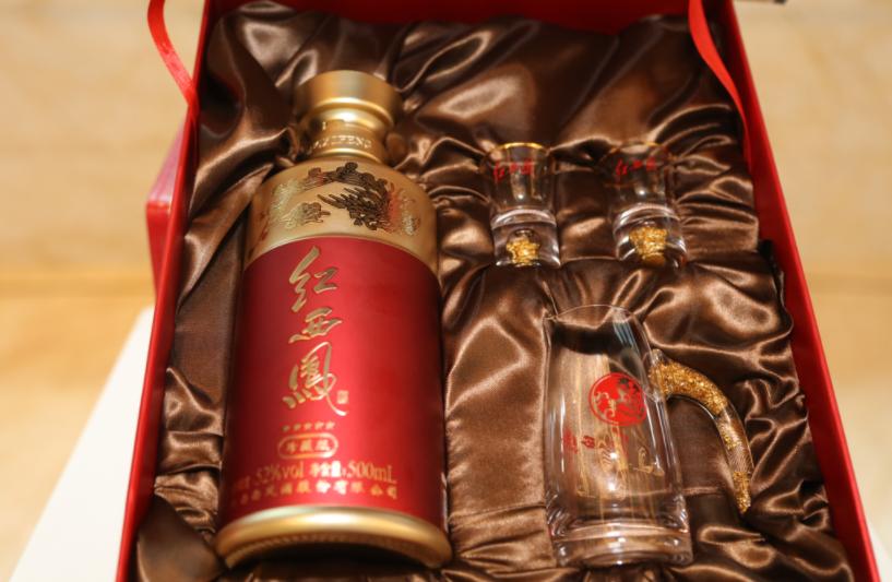 西凤酒还能复兴吗,西凤酒绿脖复兴版