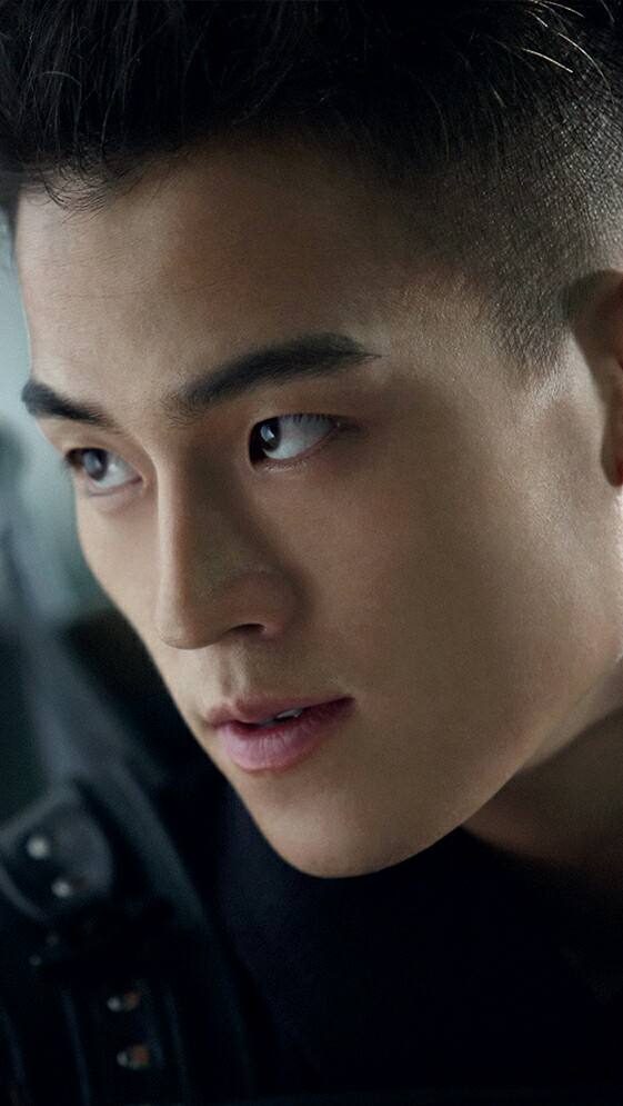 双眼皮很好看的男明星,一边单眼皮一边双眼皮的男明星