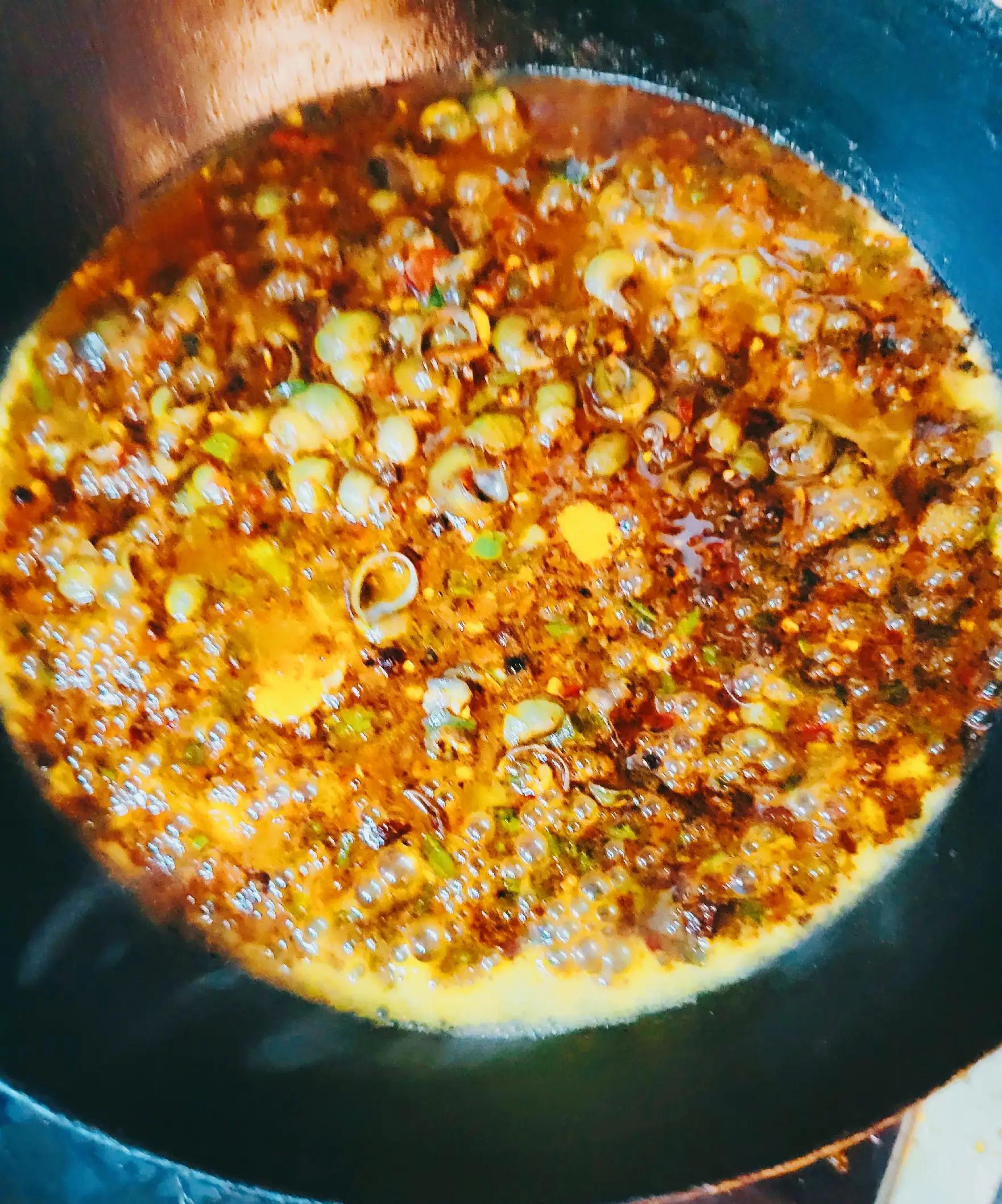 螺蛳怎么煮入味,贵州炒麻辣螺丝教学