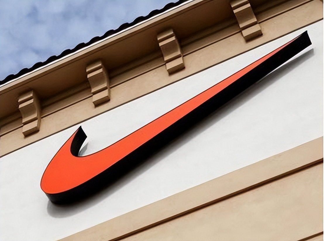 耐克难追失去的中国市场：代工厂裁员不是尽头，打折去库存求生