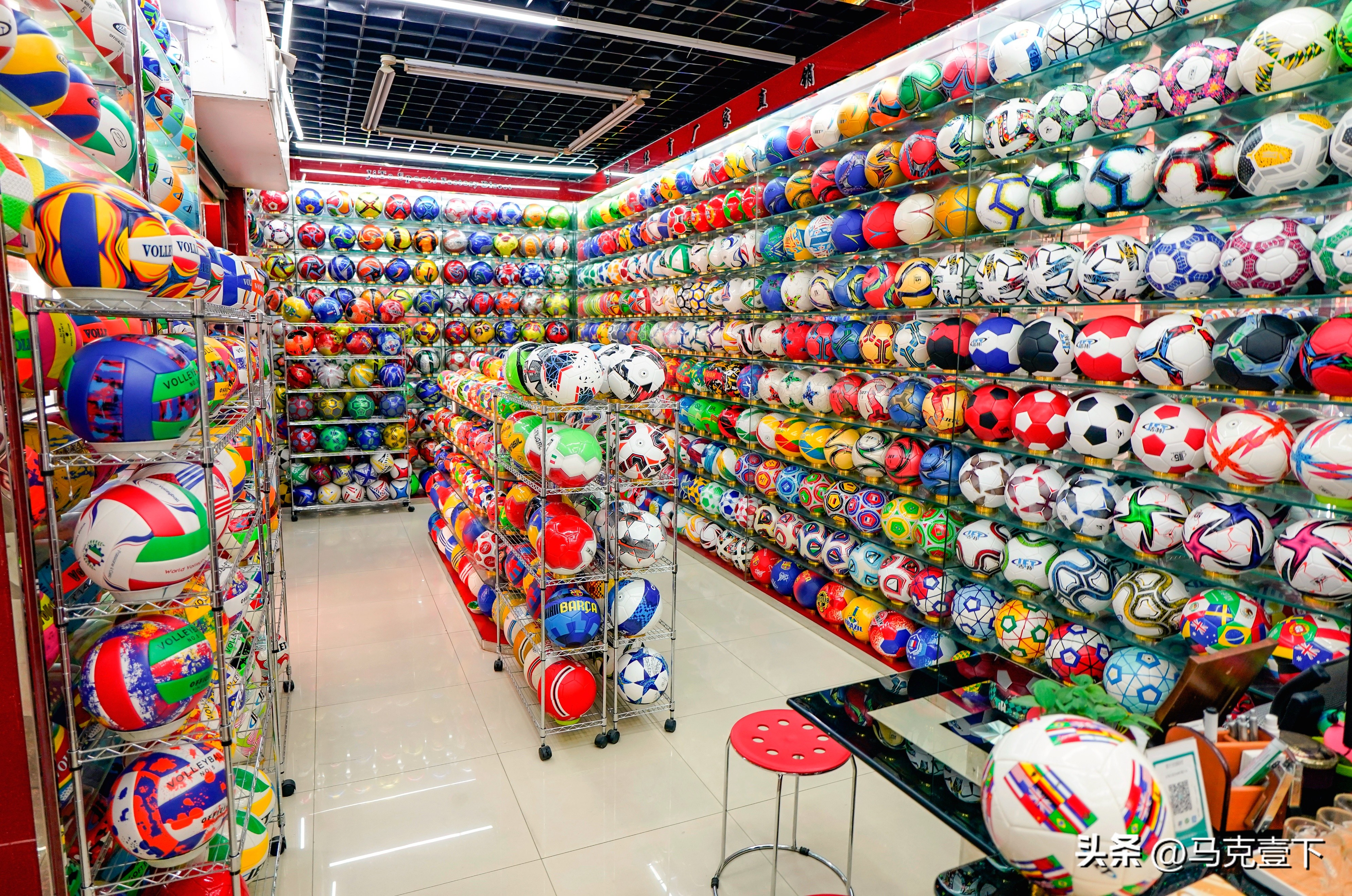 义乌世界杯商品出口,义乌世界杯小商品销量