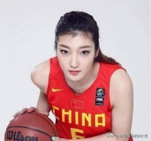 女篮李梦与领队张隆之间的关系,女篮前领队张隆被曝出轨